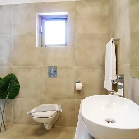ヴィラ Kleismata Sleeps 6 T674409 Klísmata