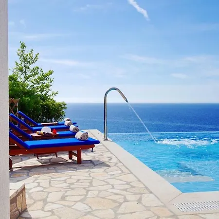 Kleismata Sleeps 6 T674409 * Klísmata