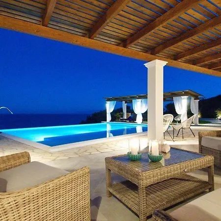 Kleismata Sleeps 6 T674409 Klísmata